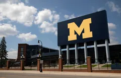 University of Michigan har blivit stämda.