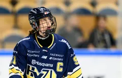 Emmi Rakkolainen lämnar HV71.