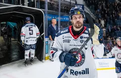 Oscar Fantenberg ger svar kring sin status.