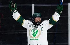 Julie Gough säkrade segern för Färjestad.