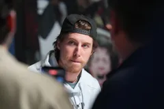 Mitch Marner tar bladet från munnen och berättar om sin tuffa tid i Toronto. Foto: James Guillory-Imagn Images