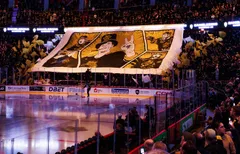 AIK straffas efter användningen av flaggor på sina hemmamatcher.