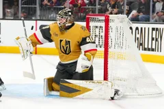 Akira Schmid trejdas från Vegas Golden Knights till Florida Panthers. Foto: Stephen R. Sylvanie-Imagn Images
