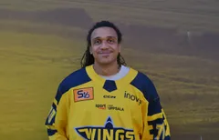Mark Owuya ska spela för Wings nästa säsong.