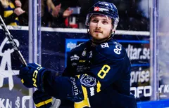 William Wiå flyttar till Finland efter åtta år i HockeyAllsvenskan.