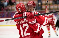 Timrå tar en viktig bonuspoäng mot HV71. 