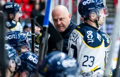 Andreas Johansson gör sitt andra år som tränare för SSK.