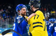 Mikael Frycklund blir kvar i Italien.