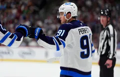 Cole Perfetti har skrivit på ett femårskontrakt i Winnipeg Jets. Foto: Bildbyrån/on Chenoy-Imagn Images.