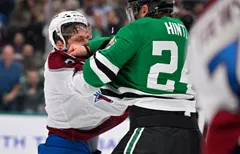 Nathan MacKinnon nockades blodig inatt.
Foto: Bildbyrån 