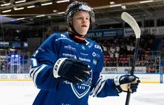 Oscar Holmertz blir målskytt för andra raka matchen. 