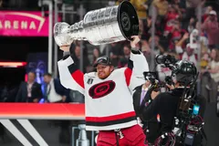 Kan Frederik Andersen ge Oilers en boost mellan stolparna? Foto: Stephen R. Sylvanie-Imagn Images