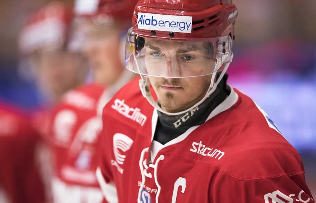 Förhandlar med SHL-rookien om ett flerårigt avtal