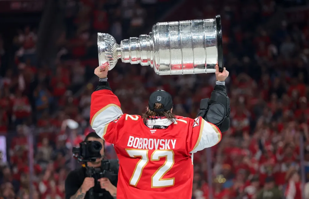 Sergej Bobrovskij är klar för Toronto Maple Leafs.