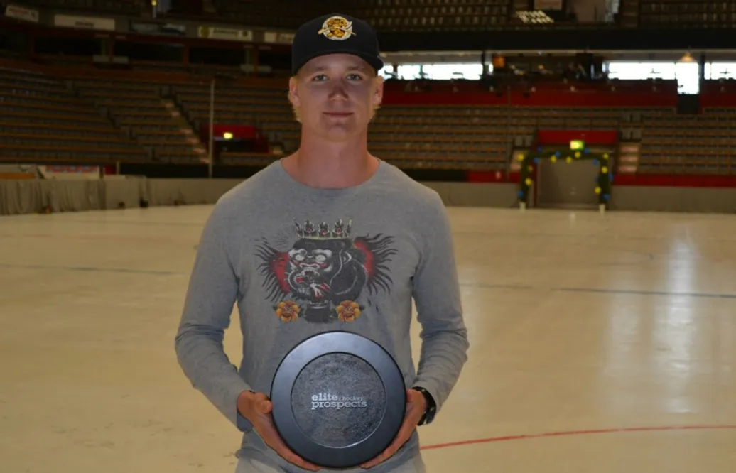 Han vinner Elite Prospects Award 2016: ”Det är en väldigt stor ära”