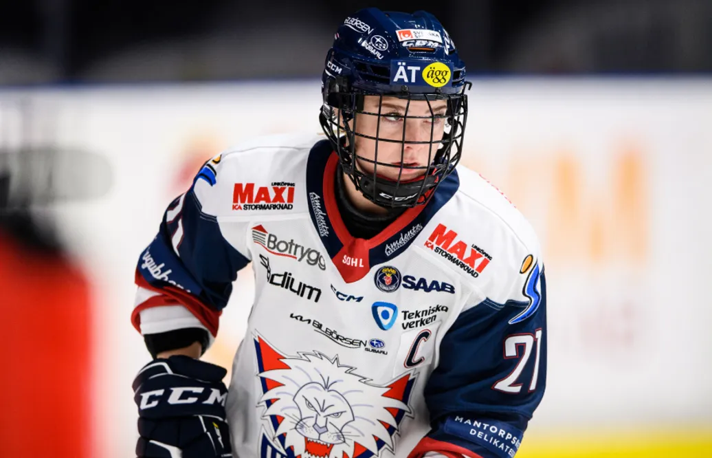 Madelen Haug Hansen förlänger med Linköping till 2024