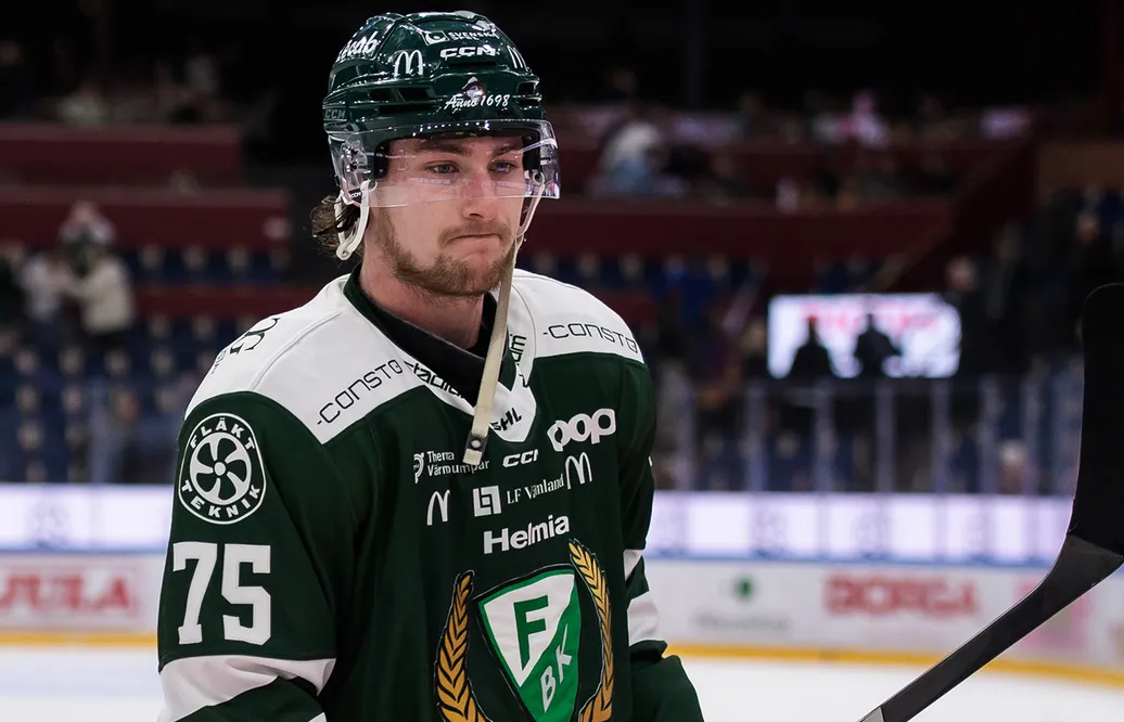 Lämnar Färjestad - trots kontrakt