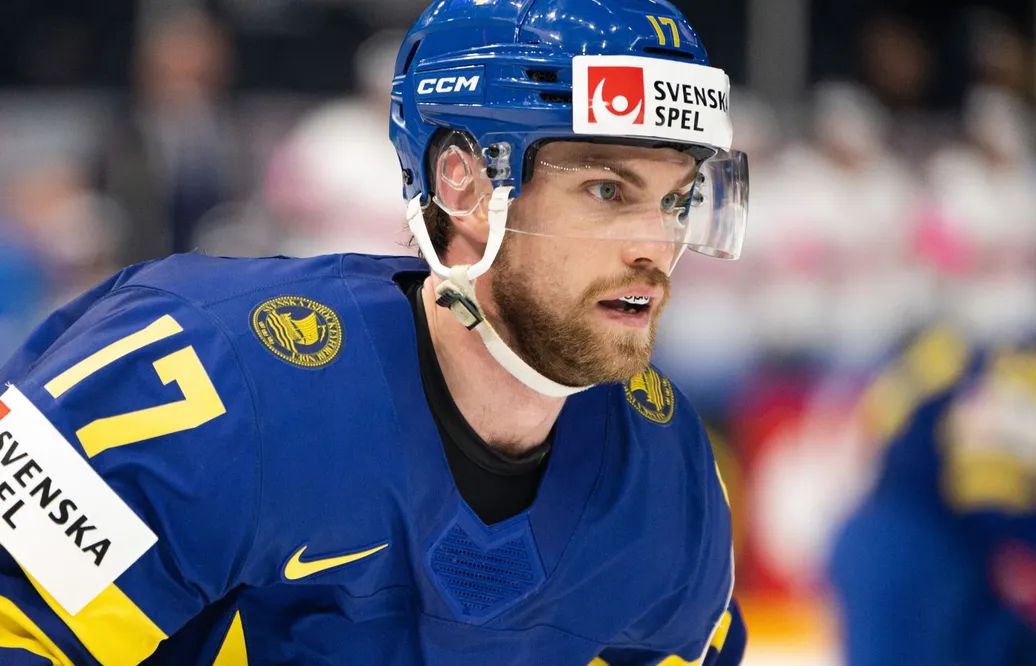 Oskar Langs VM-succé fortsätter - prisades som Sveriges bäste
