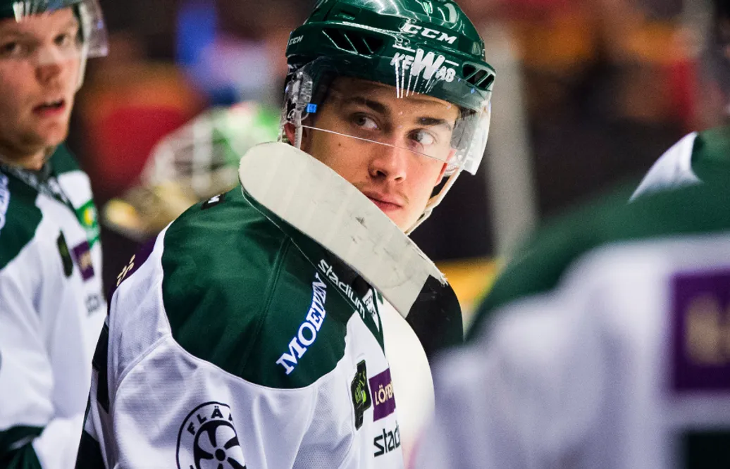 Henrik Neubauer förlänger kontraktet med EK Zell am See