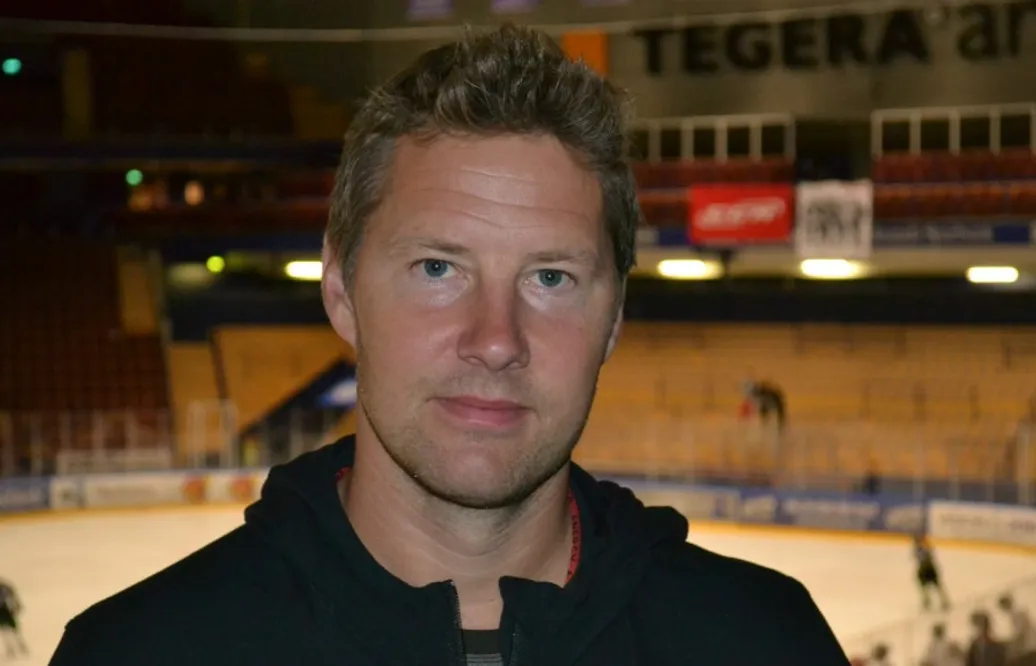 The Moooooooose – Old School Hockey Johan Hedberg