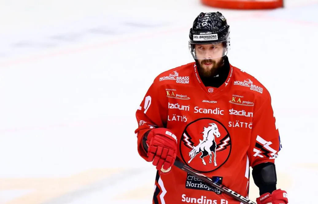 Värvar tillbaka klubbikonen
