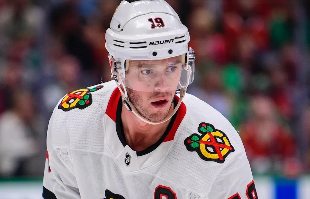 Jonathan Toews kritiserades för sina kommentarer – nu uttalar han sig igen