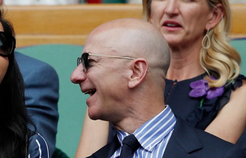 Amazon köper namnrättigheterna - men ger arenan oväntat namn