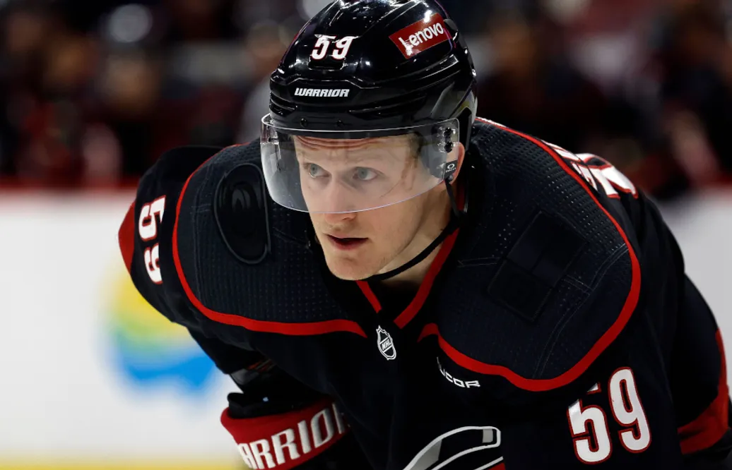 Uppgifter: Vancouver gör nytt försök att värva Jake Guentzel