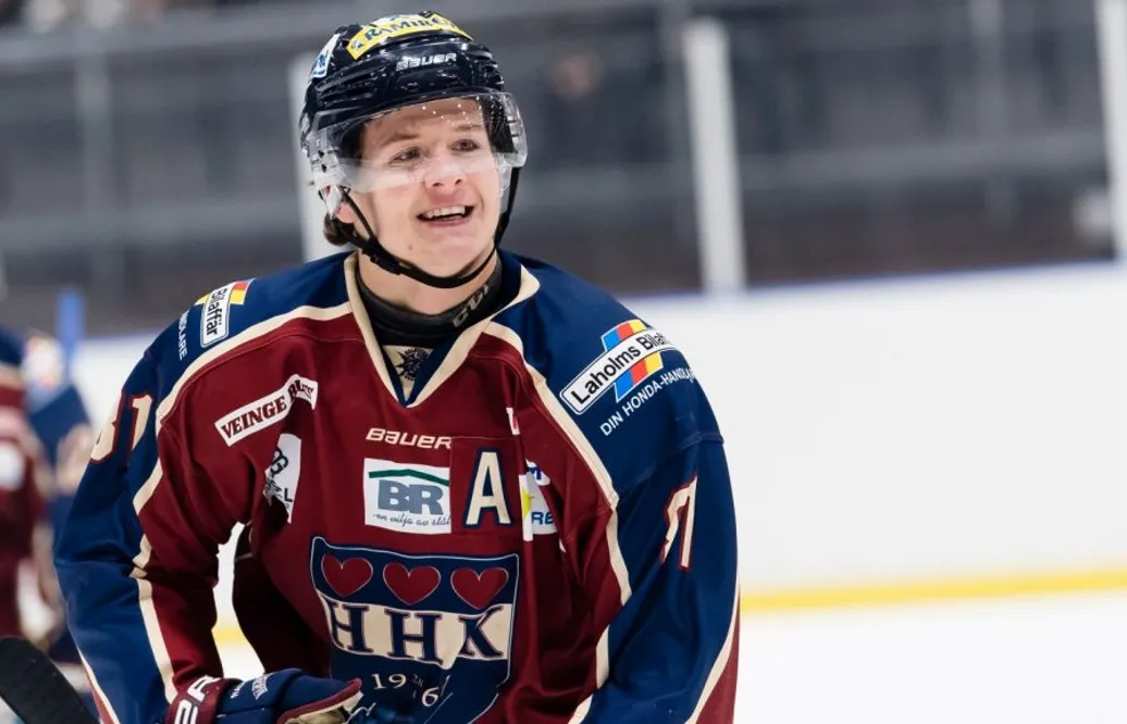 Sprutade in poäng i Hockeyettan – nu uppges han byta klubb i allsvenskan