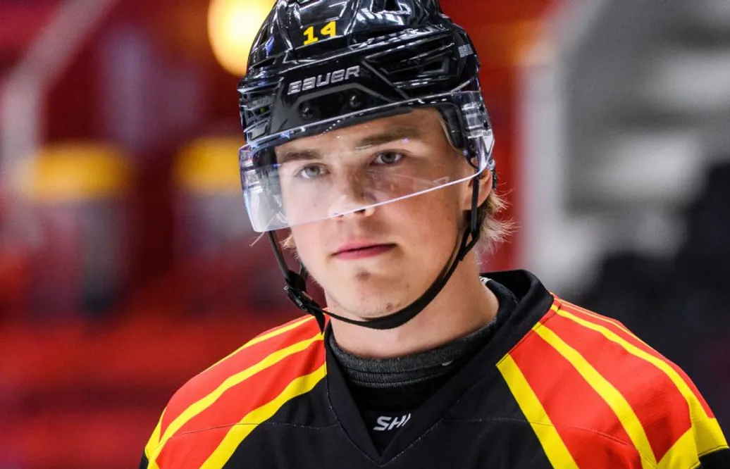NHL-draftade talangen till Hockeyettan-klubben