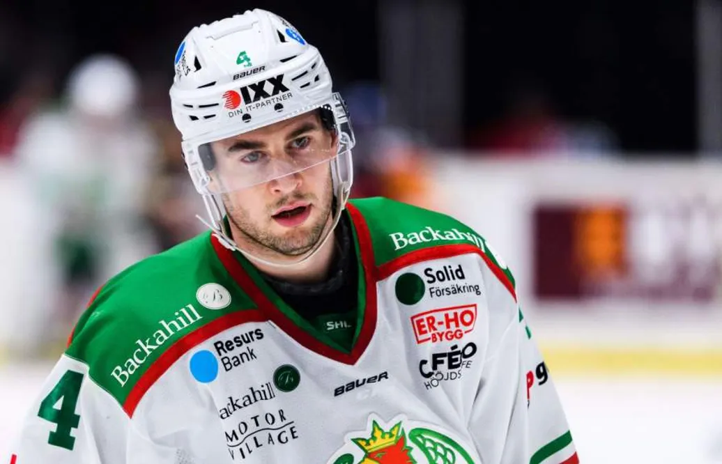 KLART: Kodie Curran väljer spel i KHL