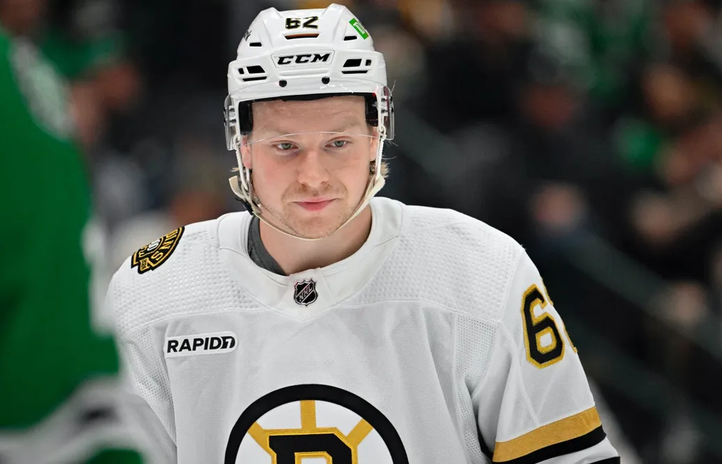 Oskar Steen uppsatt på waivers av Boston