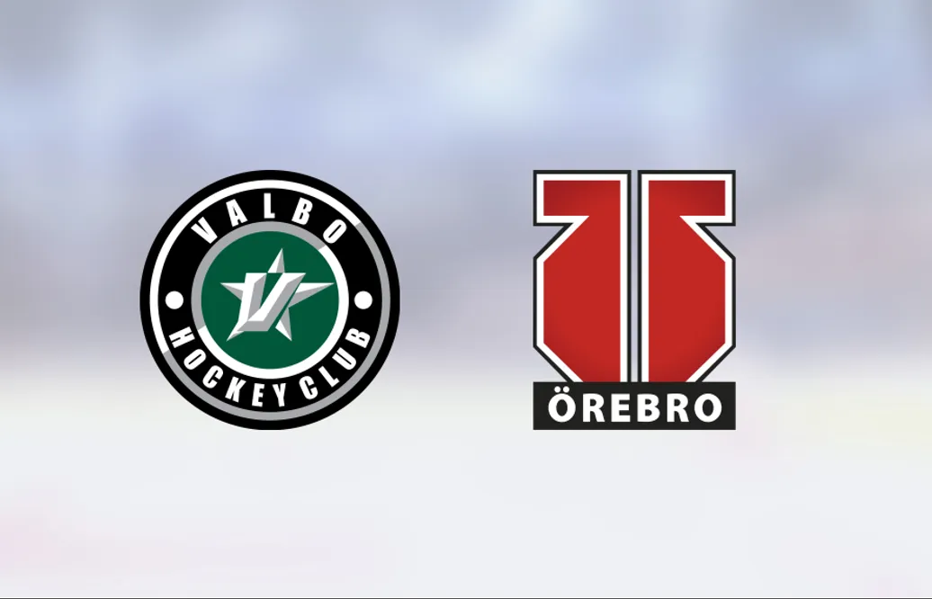 Mikkel Eriksen tvåmålsskytt för Örebro Hockey J18 i segern mot Valbo J18