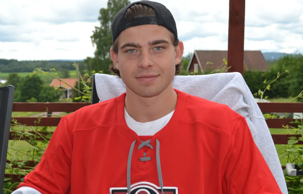 Viktor Lodin lämnar Timrå – drömmer om NHL-spel