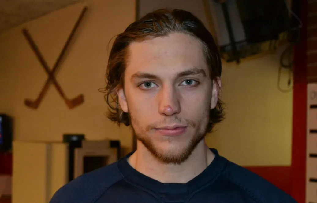 SHL-segrarnas glädjebesked: Backstjärnan nobbar NHL – ”Kommer fullfölja mitt kontrakt”