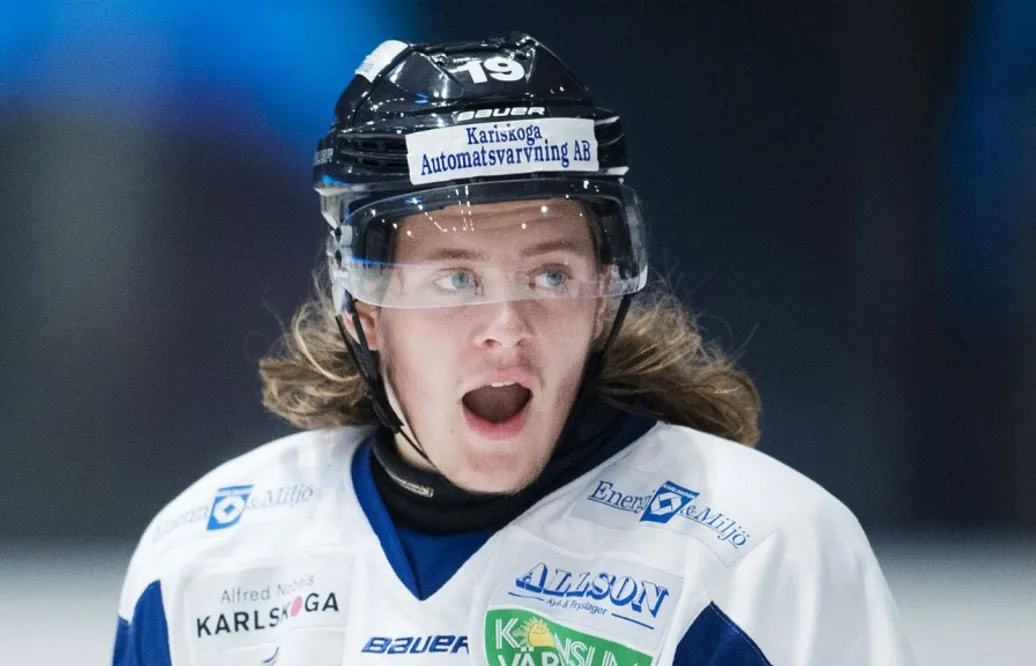 Gjorde succé i Hockeyallsvenskan – nu testas han av NHL-klubben