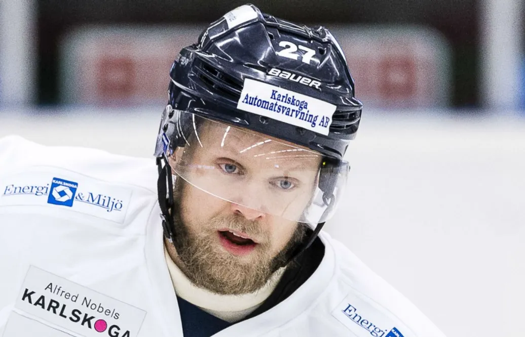 Karriären hotad efter hjärnskakningen: ”Tråkigt om man skulle spelat sin sista hockeymatch”