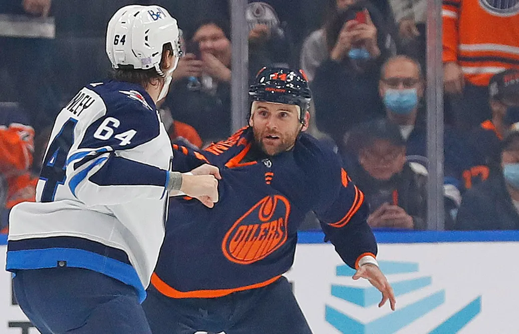 Zack Kassian avslutar NHL-karriären