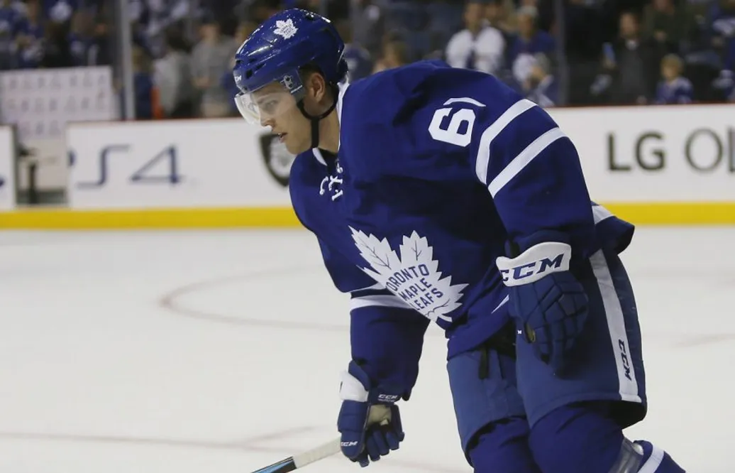 Svensken har gjort succé – nu går han mot NHL-debut