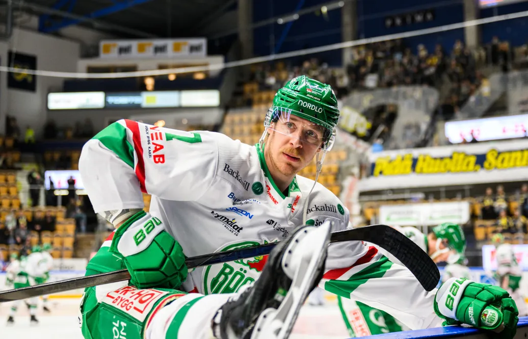 Uppgifter: SHL-forwarden nära allsvenskt spel