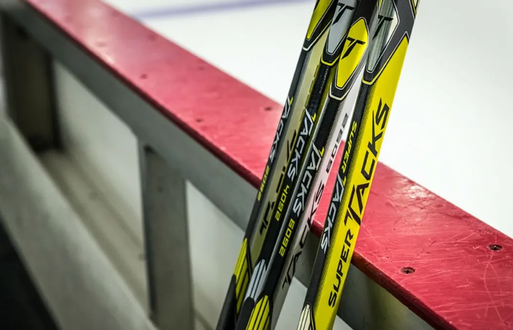 Tävla om den nya McDavid-klubban från CCM