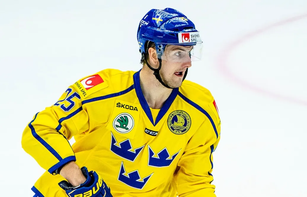 Tidigare VM-backen firade 30-årsdagen med dubbla mål