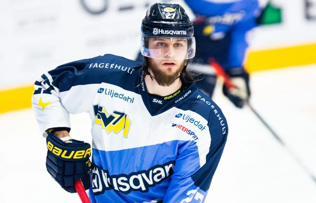 Han blir näste back att återvända till HV71