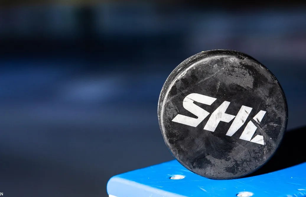 Ytterligare matcher flyttas fram i SHL