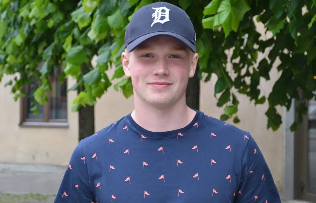 Lucas Feuk lämnar Väsby – skriver på för Calgary Flames
