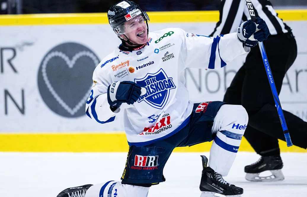 Hampus Plato stannar i Karlskoga - trots SHL-intresset