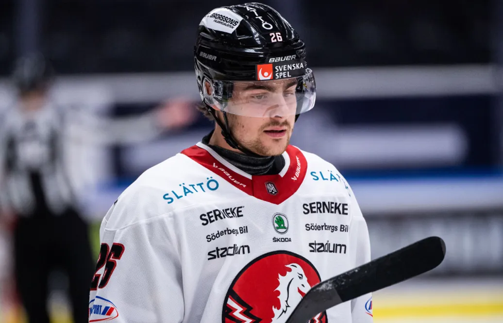 Alex Brännstam lånas ut från Vita Hästen till Nyköping