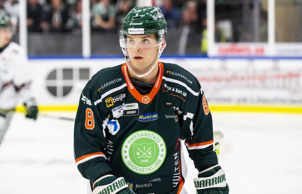 KIK-forwarden avbryter säsongen