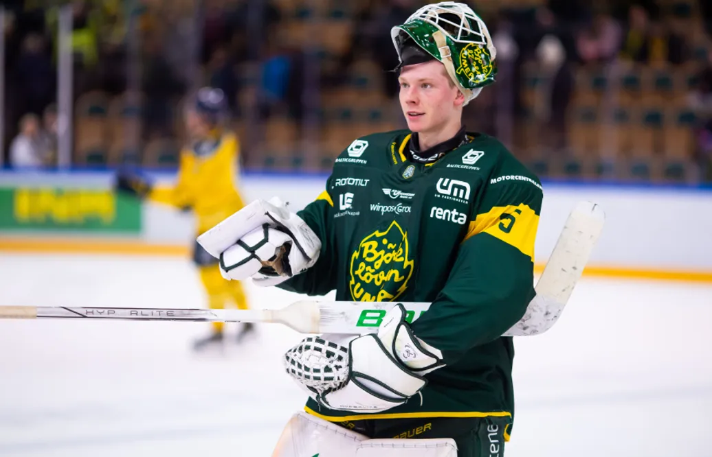 Seger för Juniorkronorna – efter Melker Thelins nolla