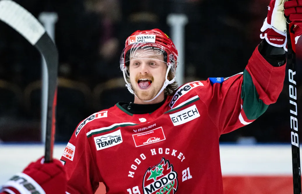 Riley Woods stannar i MoDo – skriver nytt tvåårskontrakt